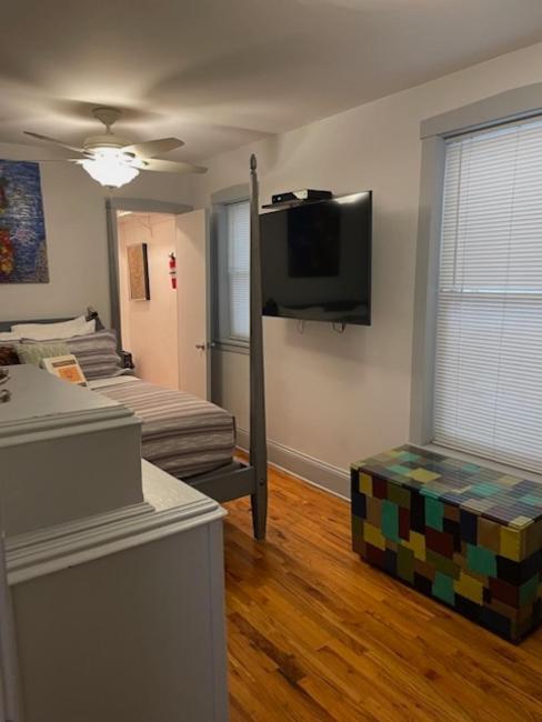 Ray'S Bucktown Bed And Breakfast Чикаго Экстерьер фото